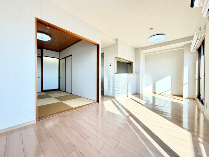 物件内観写真8　(居室)