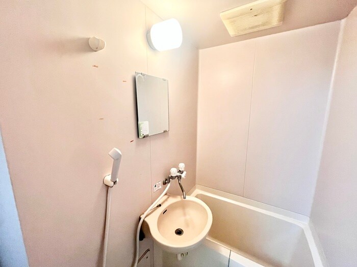 物件内観写真14　(洗面)