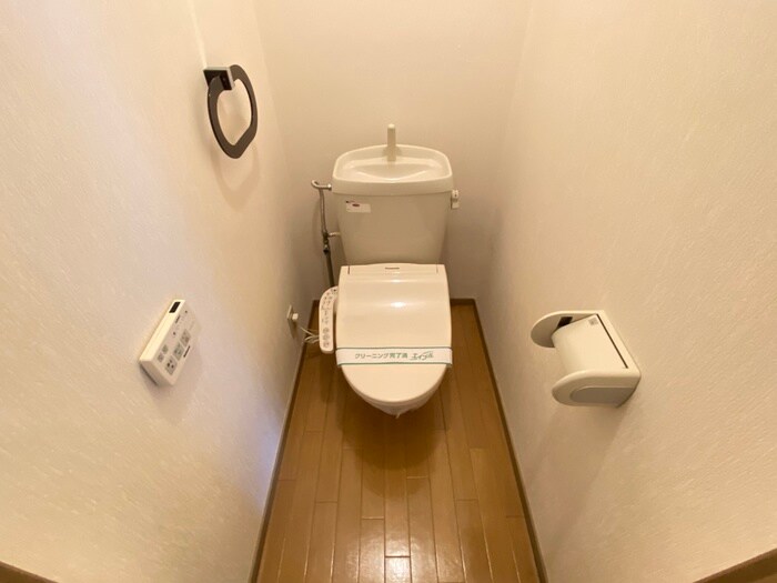 物件内観写真13　(トイレ)