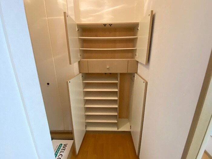 物件内観写真18　(靴箱)