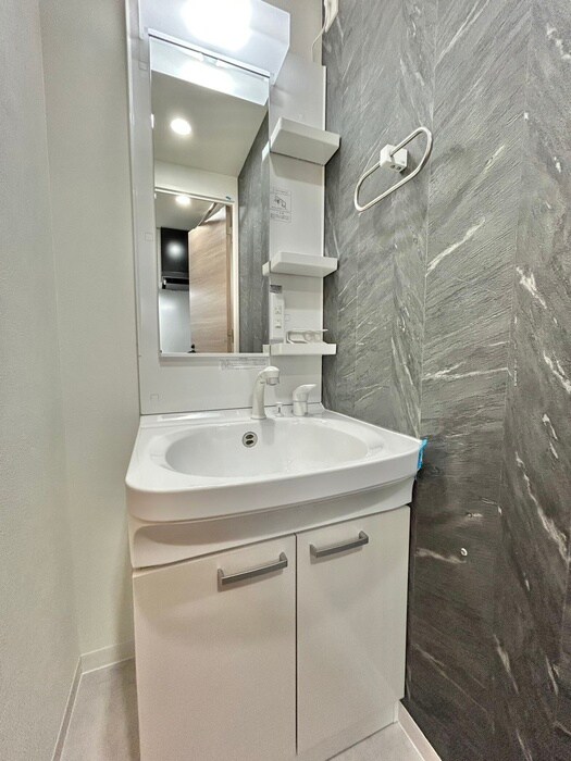 物件内観写真10　(洗面)