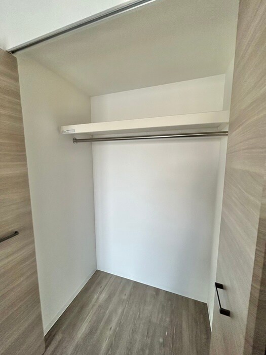 物件内観写真15　(収納)