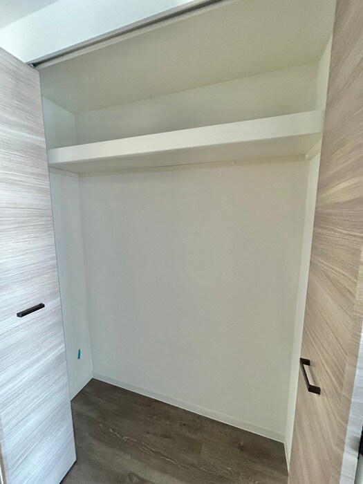 物件内観写真16　(収納)