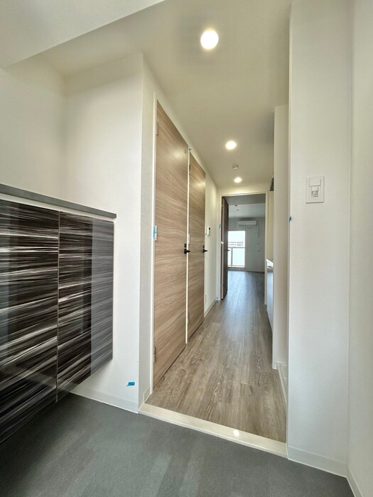 物件内観写真21　(玄関)