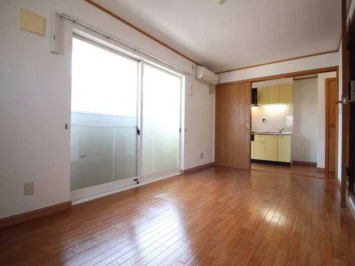 物件内観写真21　(居室)