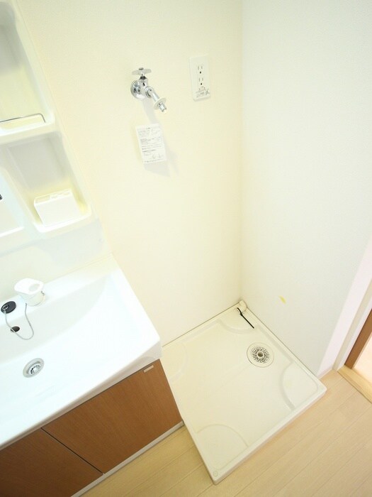 物件内観写真21　(洗濯機置場)