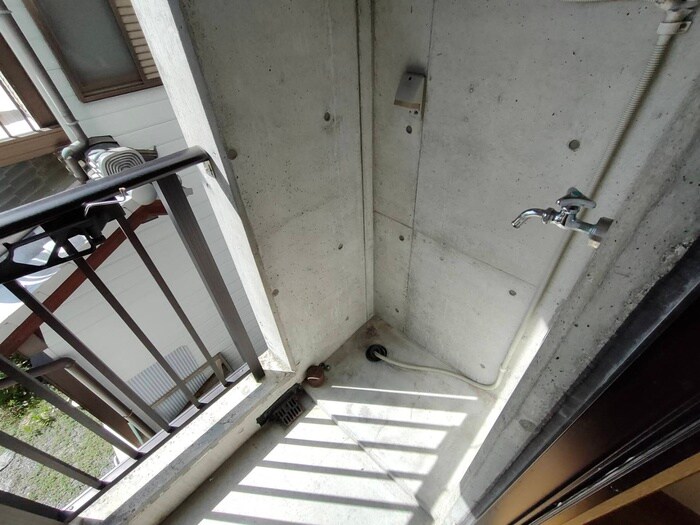 物件内観写真19　(洗濯機置場)