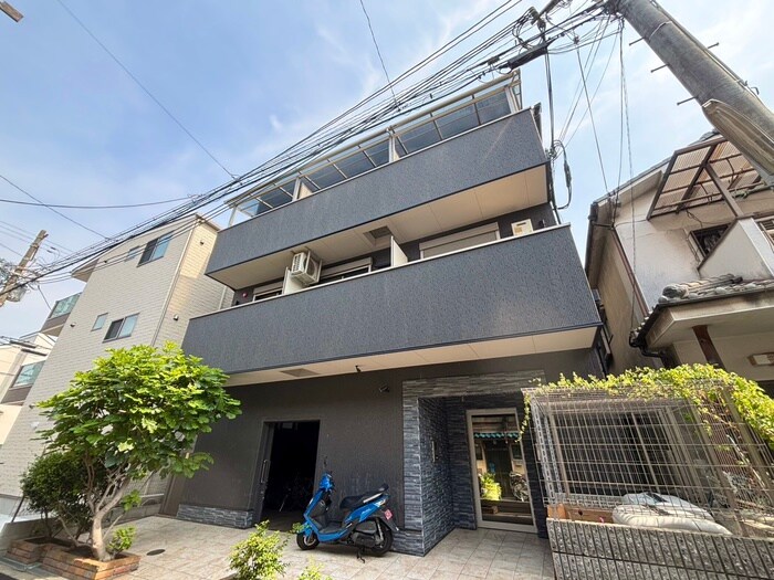 物件外観写真1　(外観写真)