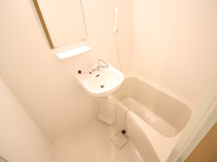 物件内観写真10　(バス／シャワールーム等)