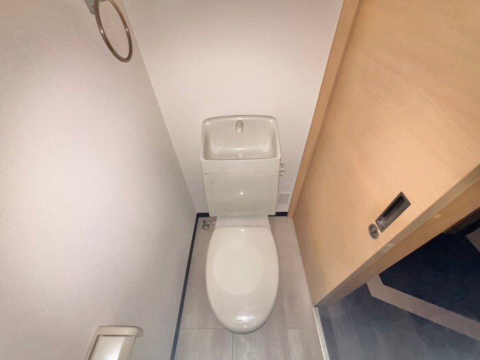 物件内観写真12　(トイレ)
