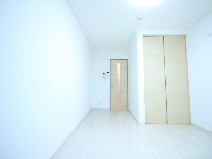 物件内観写真13　(居室)