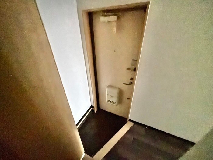 物件内観写真20　(玄関)