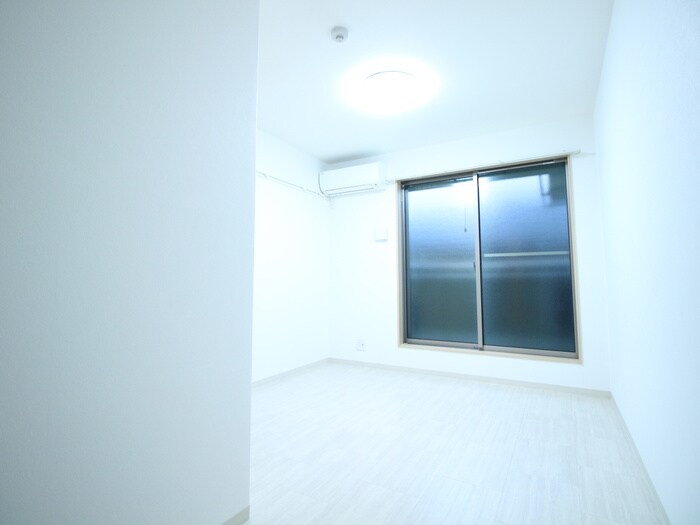 物件内観写真21　(居室)