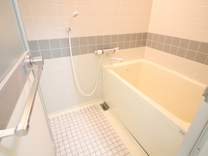 物件内観写真12　(バス／シャワールーム等)