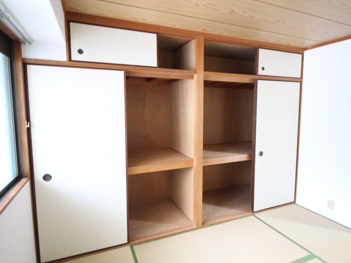 物件内観写真15　(収納)