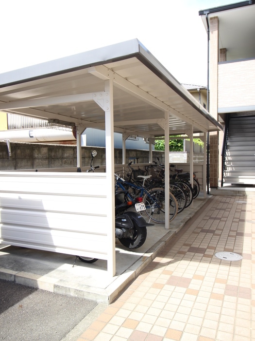 フジパレス中町の駐輪場