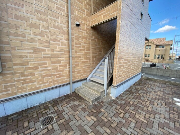 物件外観写真5　(外観写真)