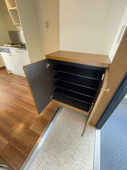 物件内観写真19　(靴箱)