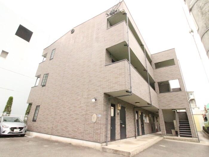 物件外観写真1　(外観写真)