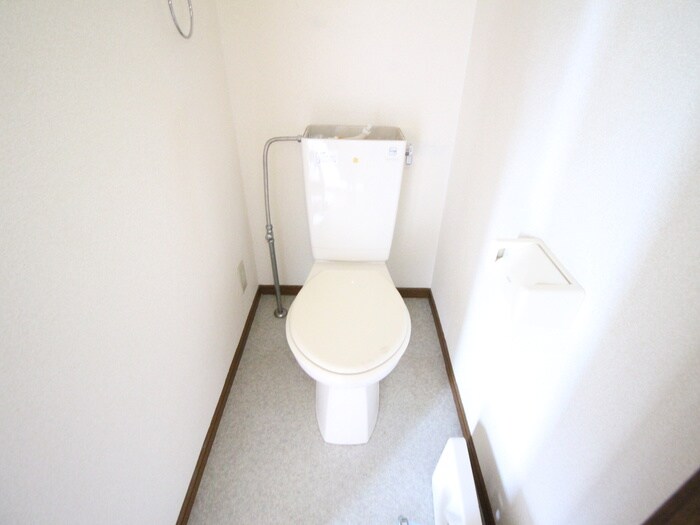 物件内観写真10　(トイレ)