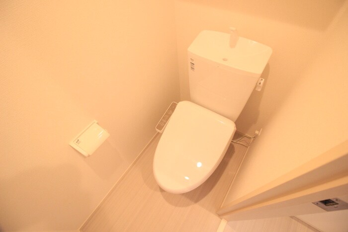 物件内観写真10　(トイレ)