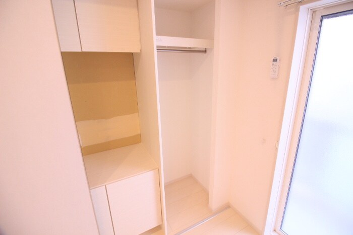 物件内観写真14　(収納)