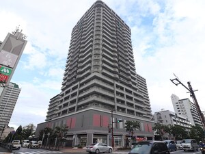 ラヴェール尼崎（2101）外観写真