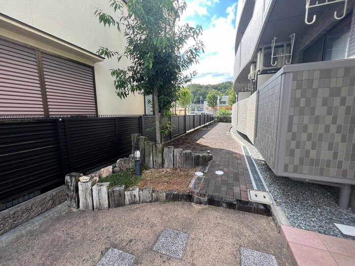 物件外観写真4　(その他)