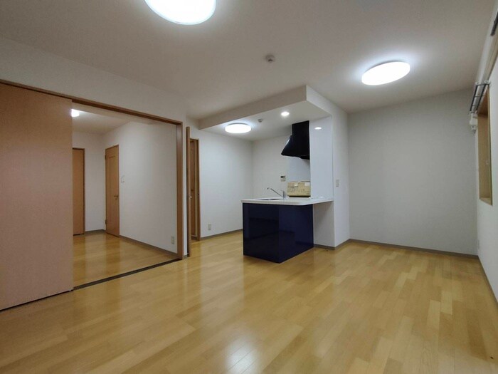 物件内観写真5　(居室)