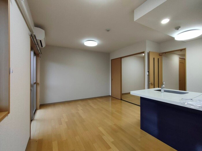 物件内観写真6　(居室)