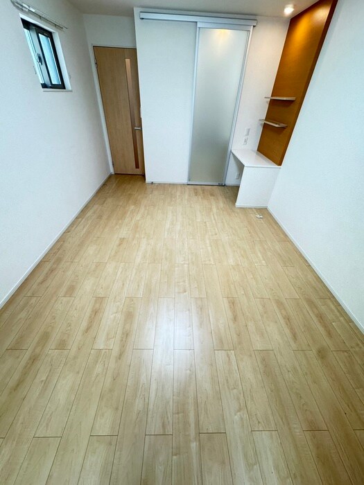 物件内観写真8　(居室)