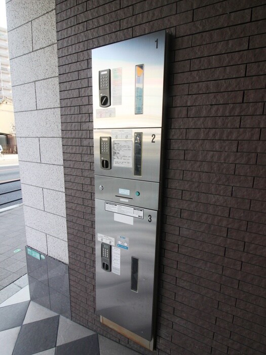 物件外観写真4　(建物設備)