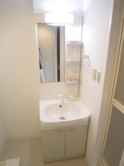 物件内観写真10　(洗面)