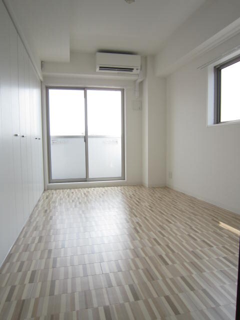 物件内観写真13　(居室)