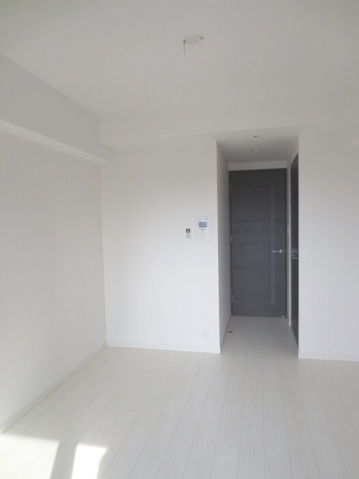 物件内観写真4　(居室)