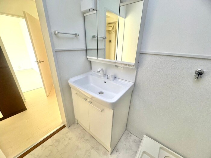 物件内観写真11　(洗面)