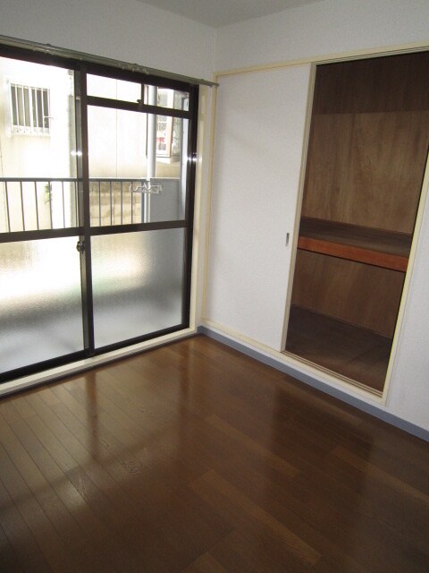 物件内観写真9　(収納)