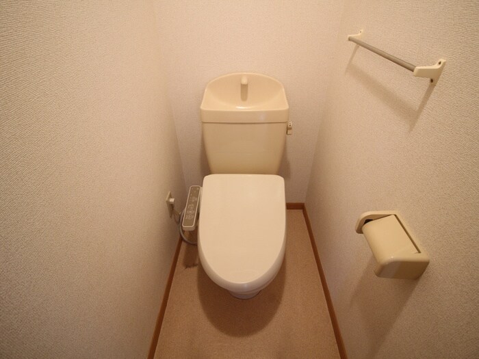 物件内観写真15　(トイレ)