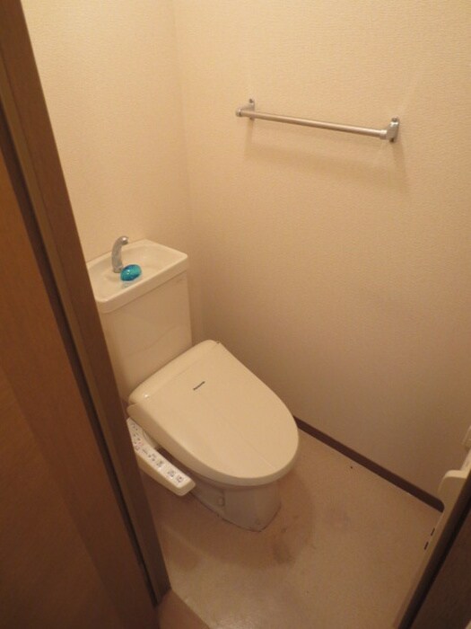 物件内観写真14　(トイレ)