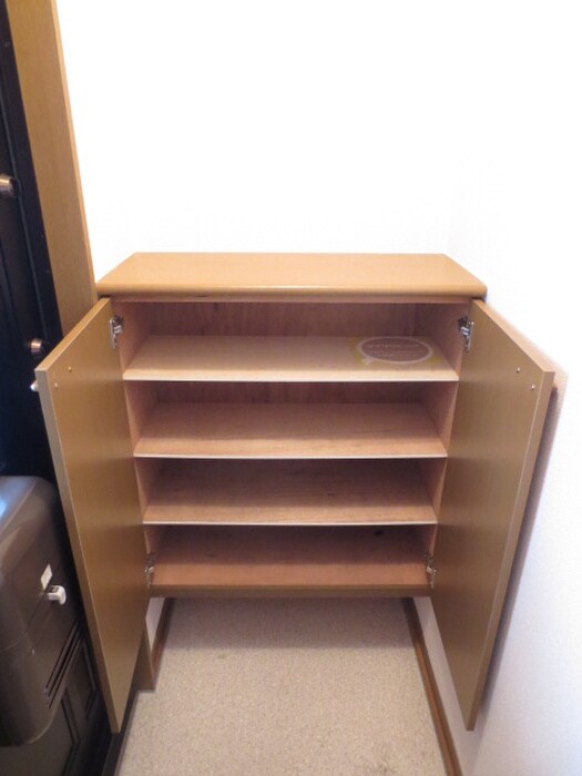 物件内観写真16　(靴箱)