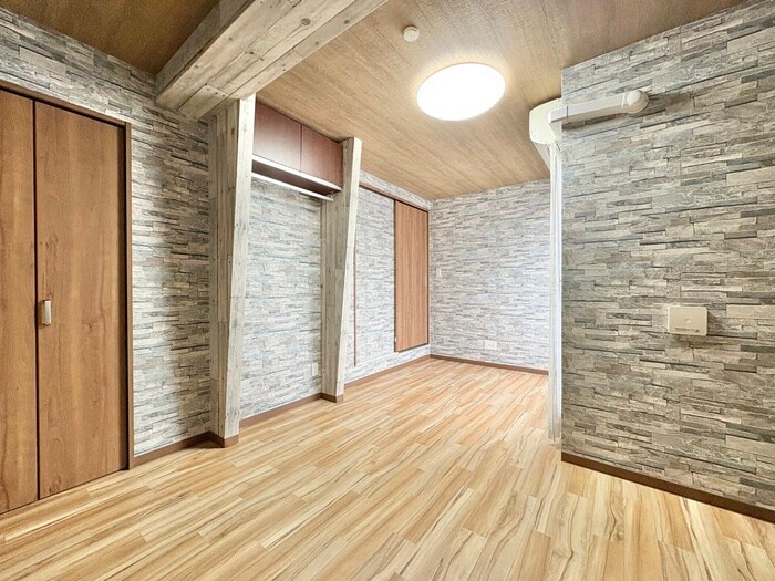 物件内観写真8　(居室)