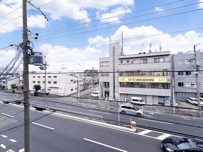 物件内観写真21　(室内からの展望)