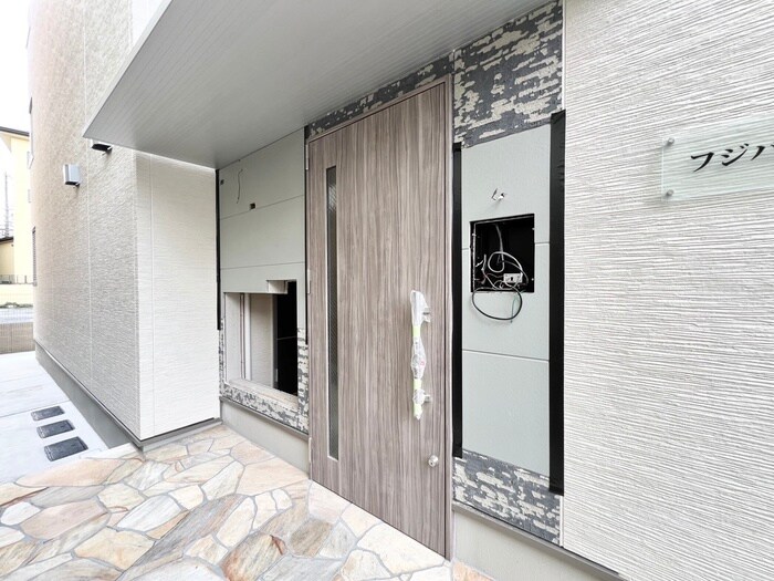 物件外観写真4　(外観写真)