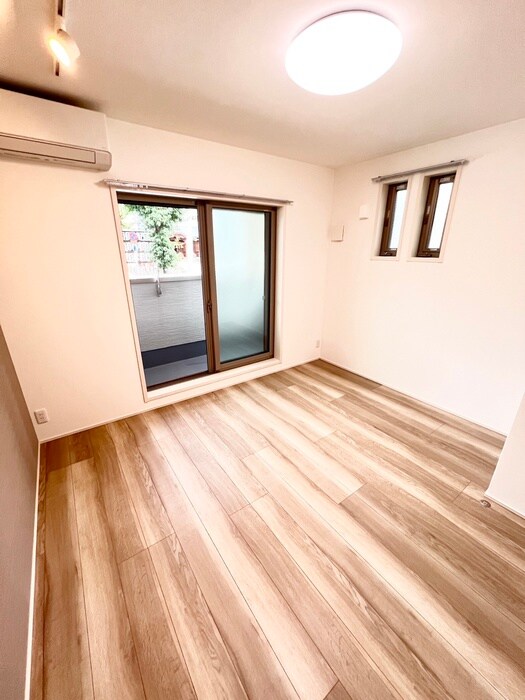 物件内観写真14　(居室)