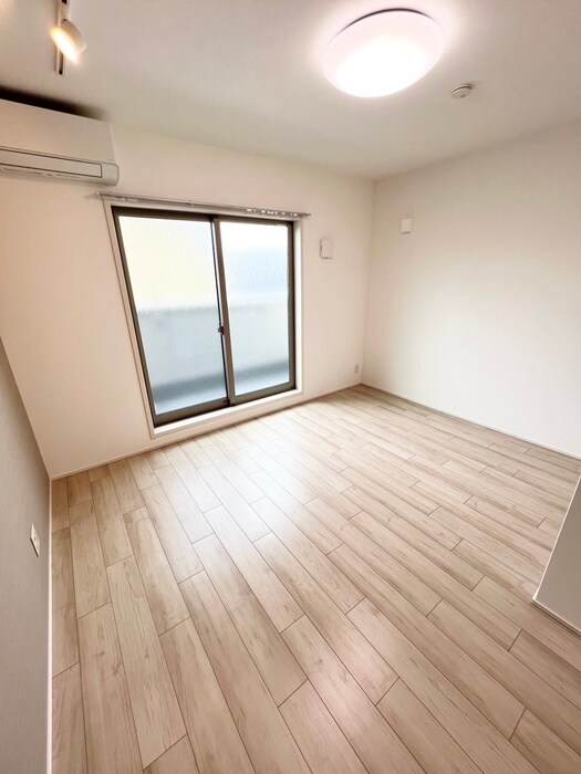 物件内観写真15　(居室)