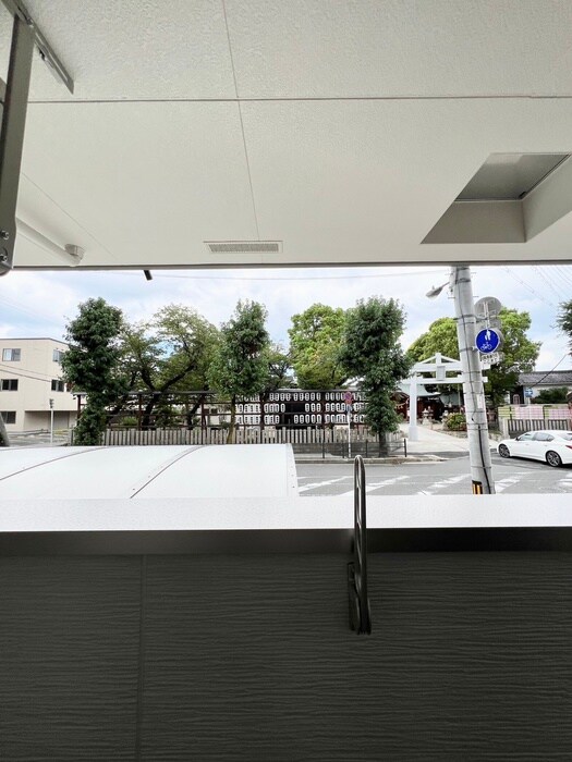 物件内観写真22　(室内からの展望)