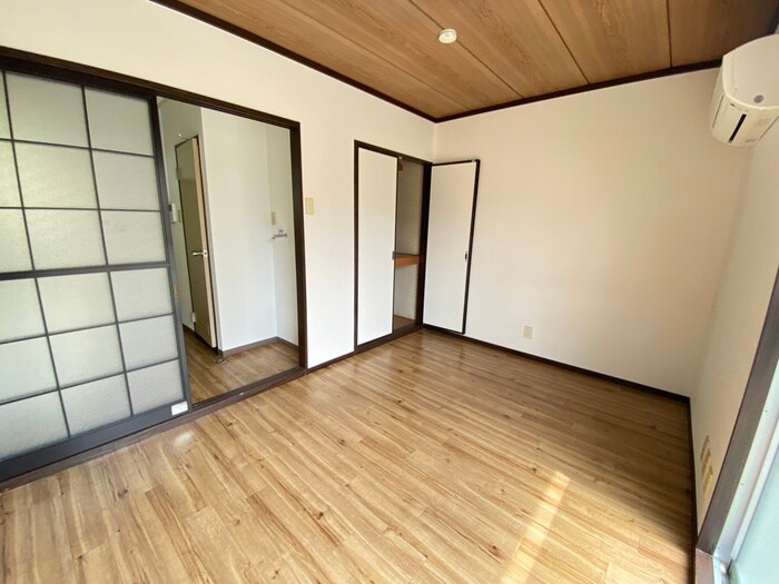 物件内観写真8　(居室)