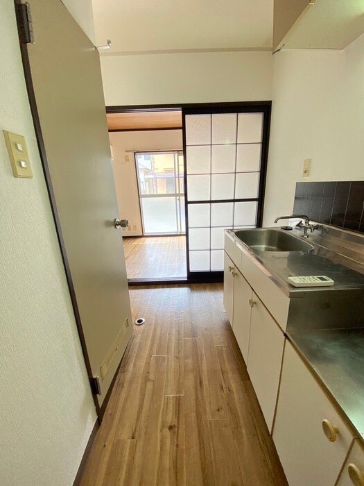 物件内観写真19　(廊下)