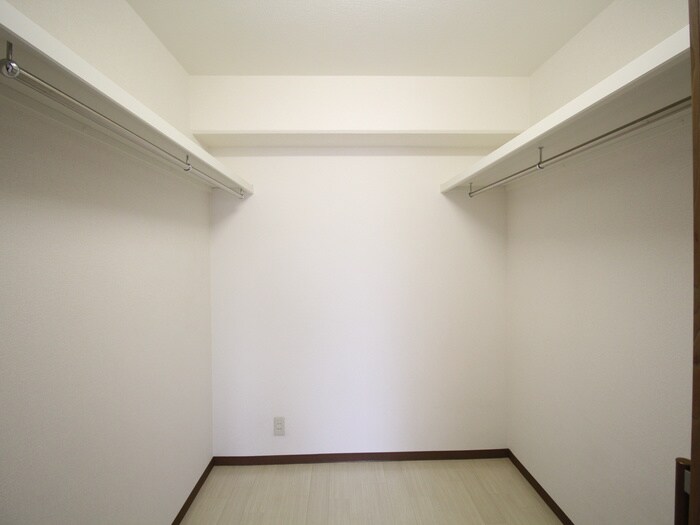 物件内観写真19　(収納)