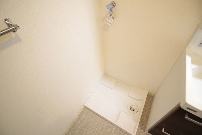 物件内観写真20　(洗濯機置場)